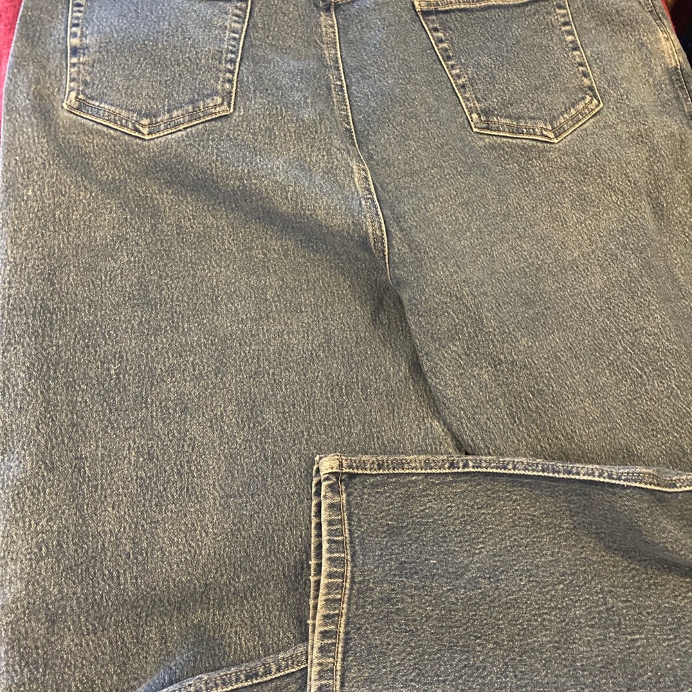 Blue Straight Denim Essential